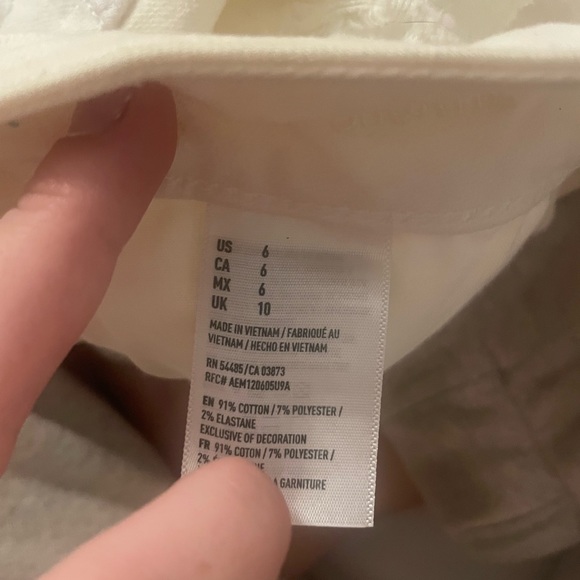 ae low rise white shorts - Picture 2 of 5